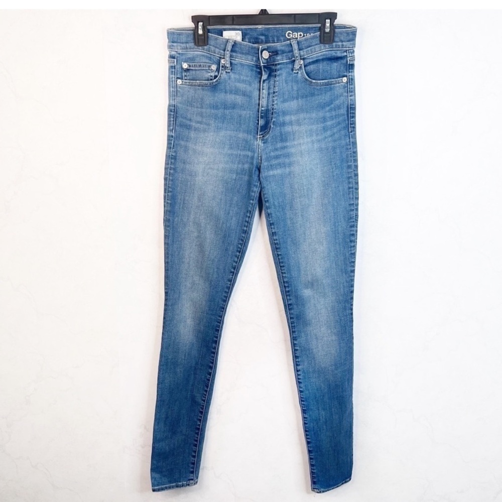 GAP Women's Denim Blue Skinny Jeans